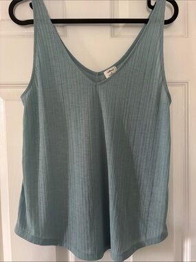Wilfred Light Seafoam Ribbed V-Neck Camisole
